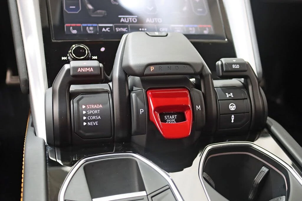 2024 Lamborghini Urus S - Image 29 of 31