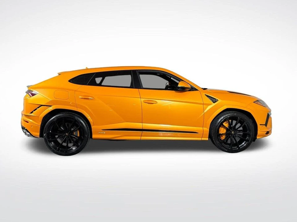 2024 Lamborghini Urus S - Image 6 of 31