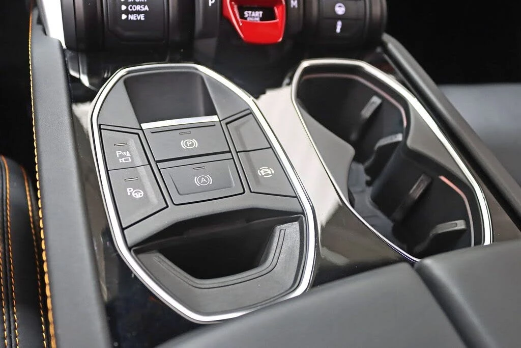 2024 Lamborghini Urus S - Image 30 of 31