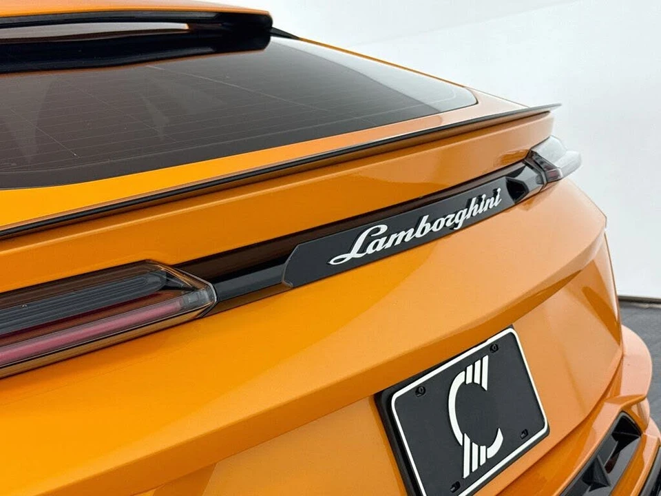 2024 Lamborghini Urus S - Image 28 of 31