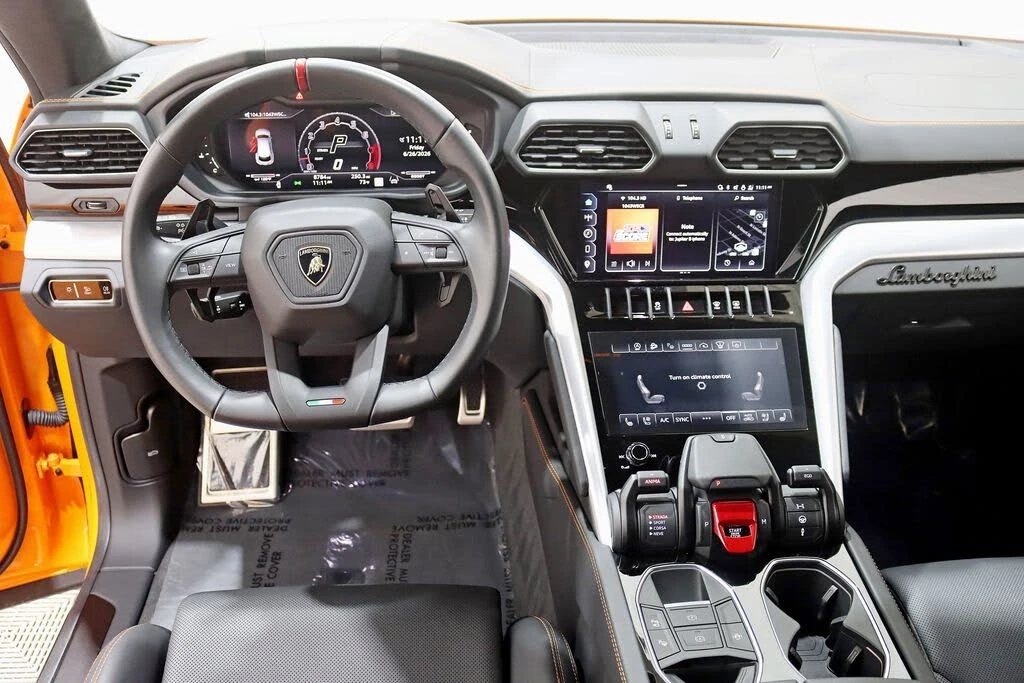 2024 Lamborghini Urus S - Image 16 of 31