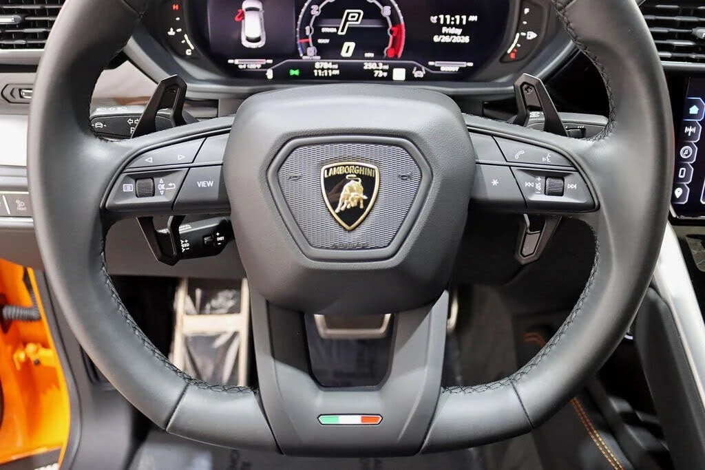 2024 Lamborghini Urus S - Image 17 of 31