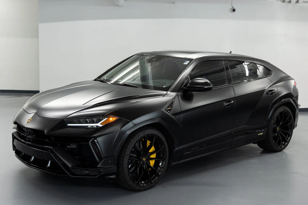 2024 Lamborghini Urus S - Image 2 of 31