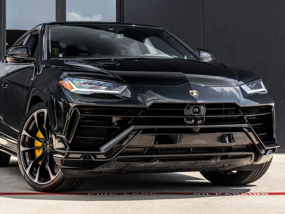 2024 Lamborghini Urus S - Image 5 of 31