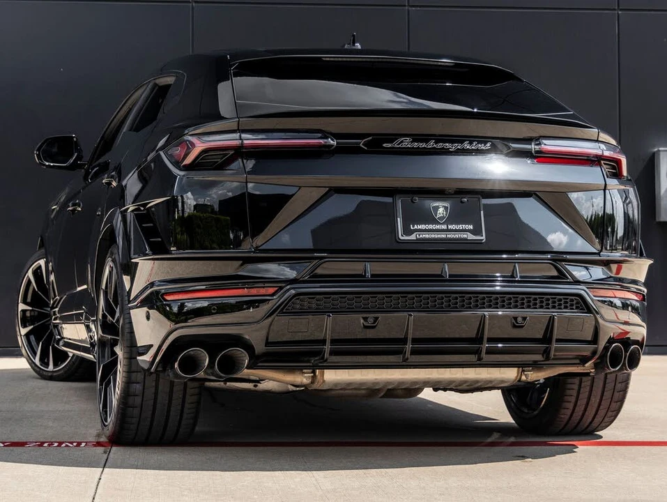 2024 Lamborghini Urus S - Image 6 of 31