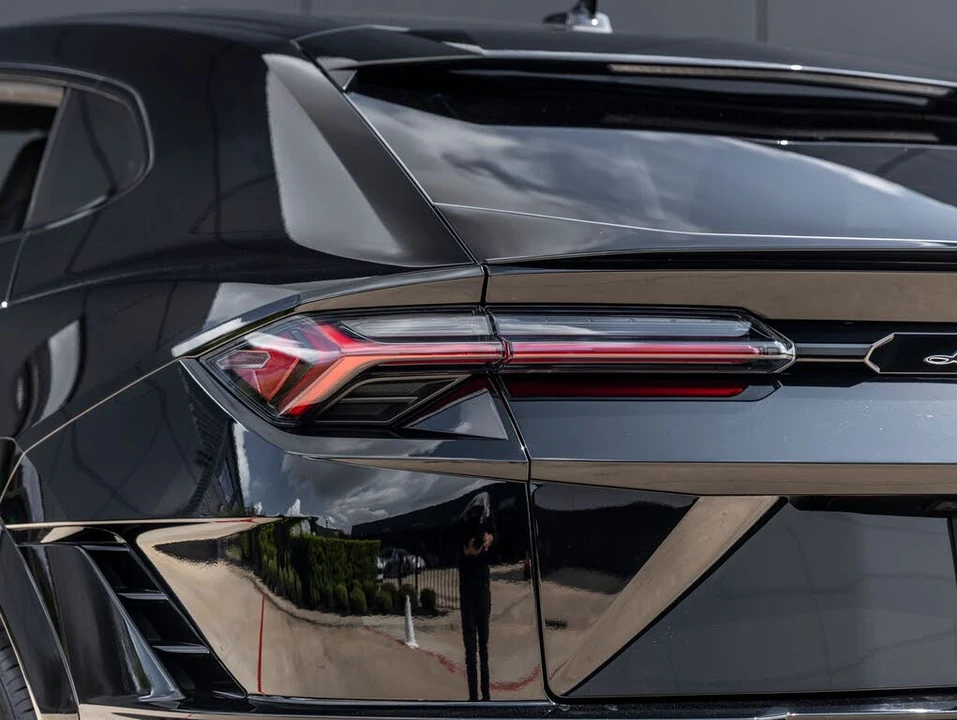 2024 Lamborghini Urus S - Image 12 of 31
