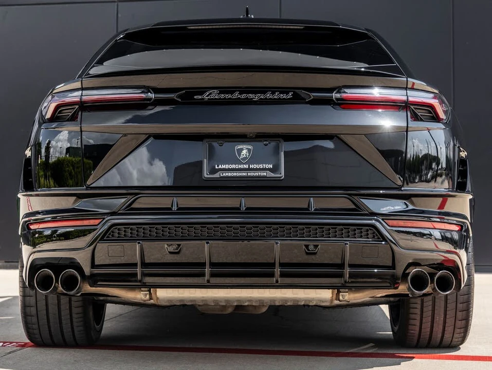 2024 Lamborghini Urus S - Image 7 of 31