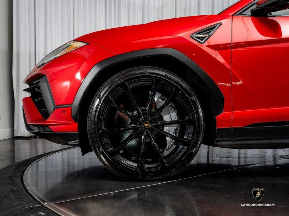 2024 Lamborghini Urus S - Image 7 of 31