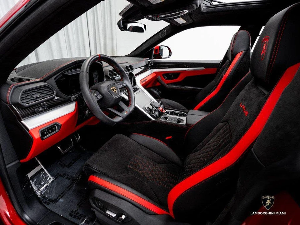 2024 Lamborghini Urus S - Image 21 of 31