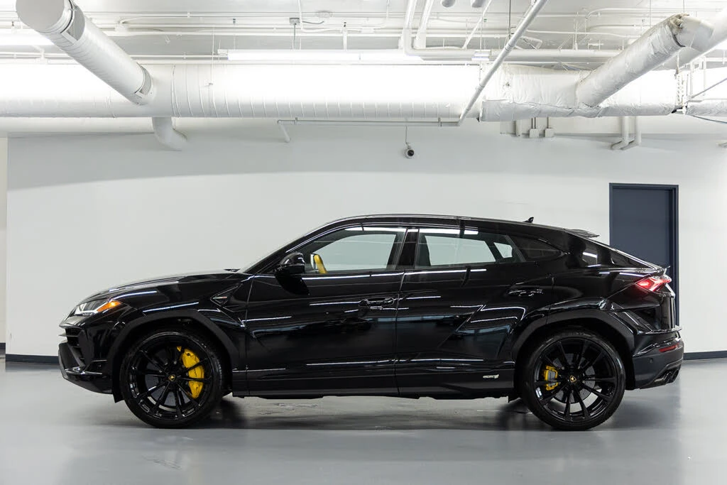 2024 Lamborghini Urus S - Image 3 of 31