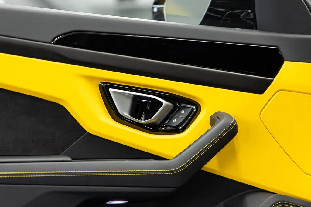 2024 Lamborghini Urus S - Image 23 of 31