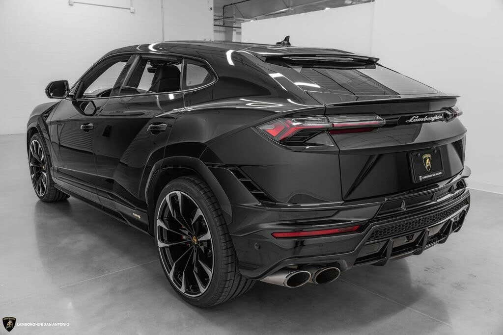 2024 Lamborghini Urus S - Image 3 of 31
