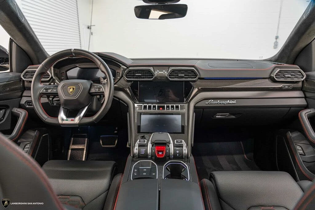 2024 Lamborghini Urus S - Image 4 of 31