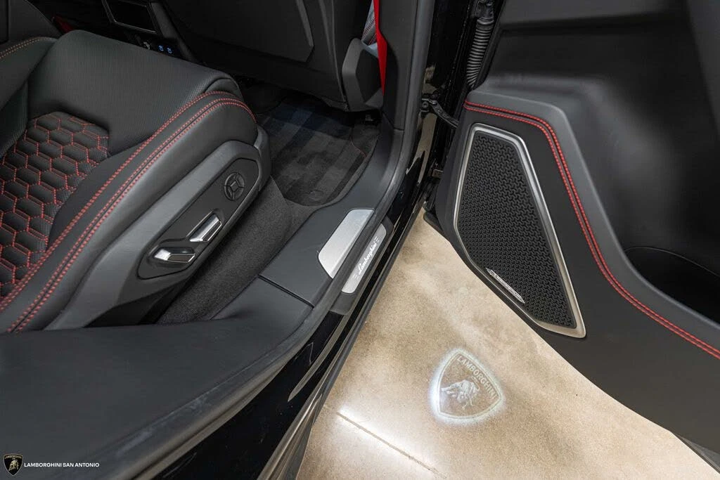 2024 Lamborghini Urus S - Image 31 of 31