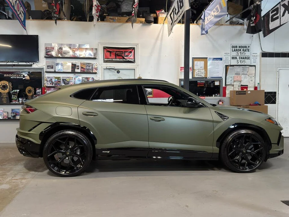 2024 Lamborghini Urus S - Image 5 of 31