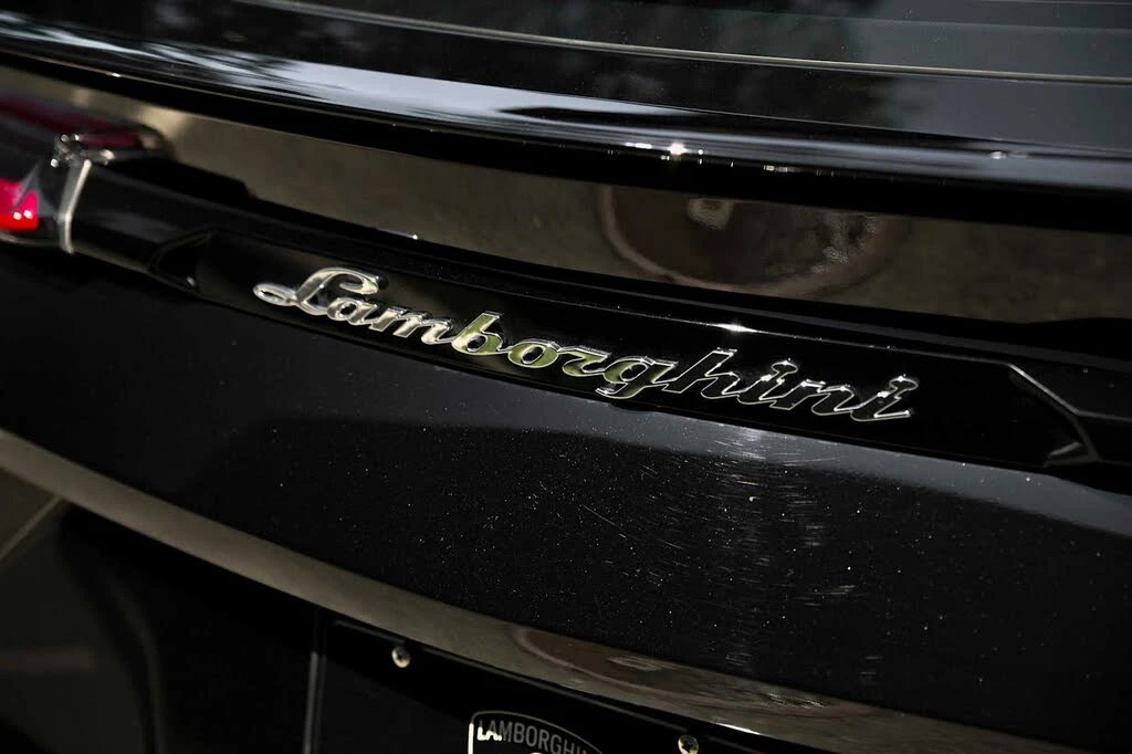 2024 Lamborghini Urus S - Image 11 of 31