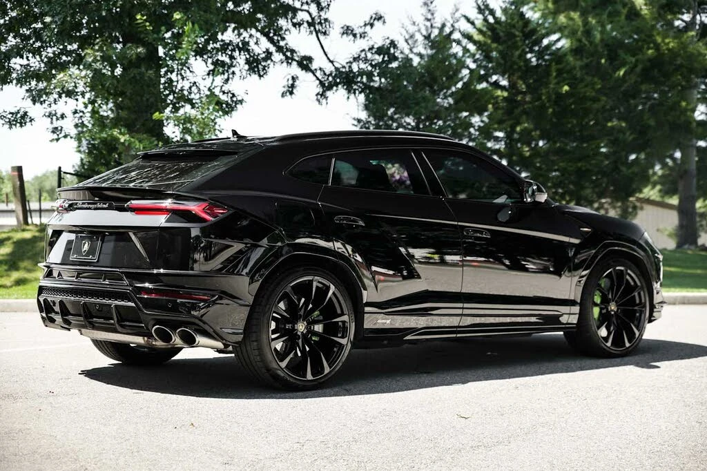 2024 Lamborghini Urus S - Image 9 of 31