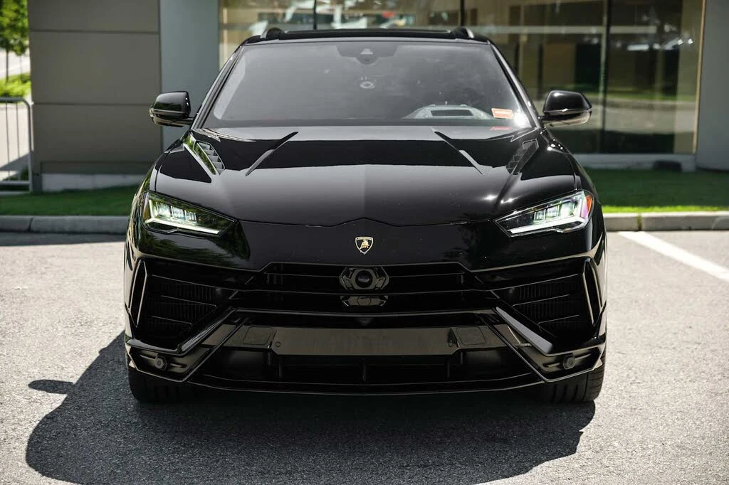 2024 Lamborghini Urus S - Image 2 of 31