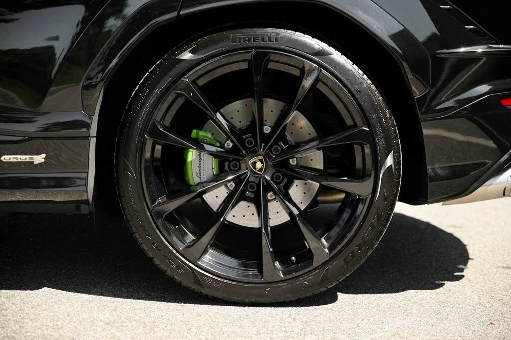2024 Lamborghini Urus S - Image 17 of 31
