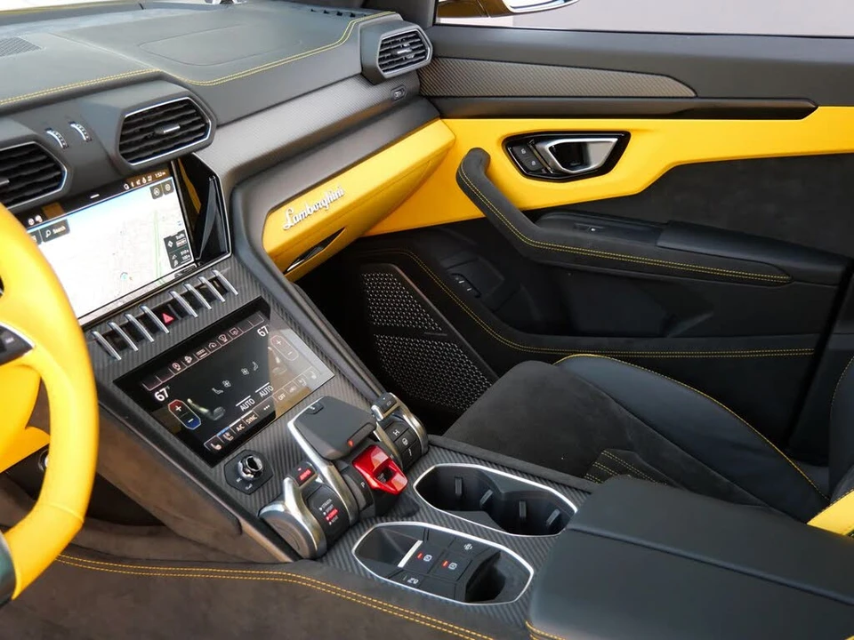 2024 Lamborghini Urus S - Image 16 of 28