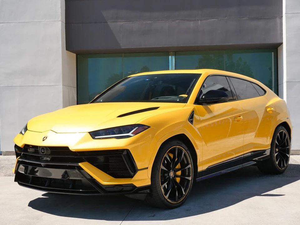 2024 Lamborghini Urus S - Image 13 of 28
