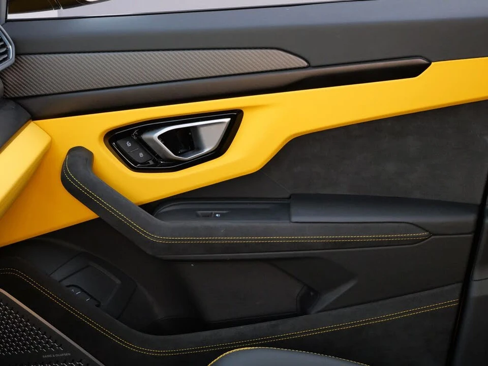 2024 Lamborghini Urus S - Image 17 of 28
