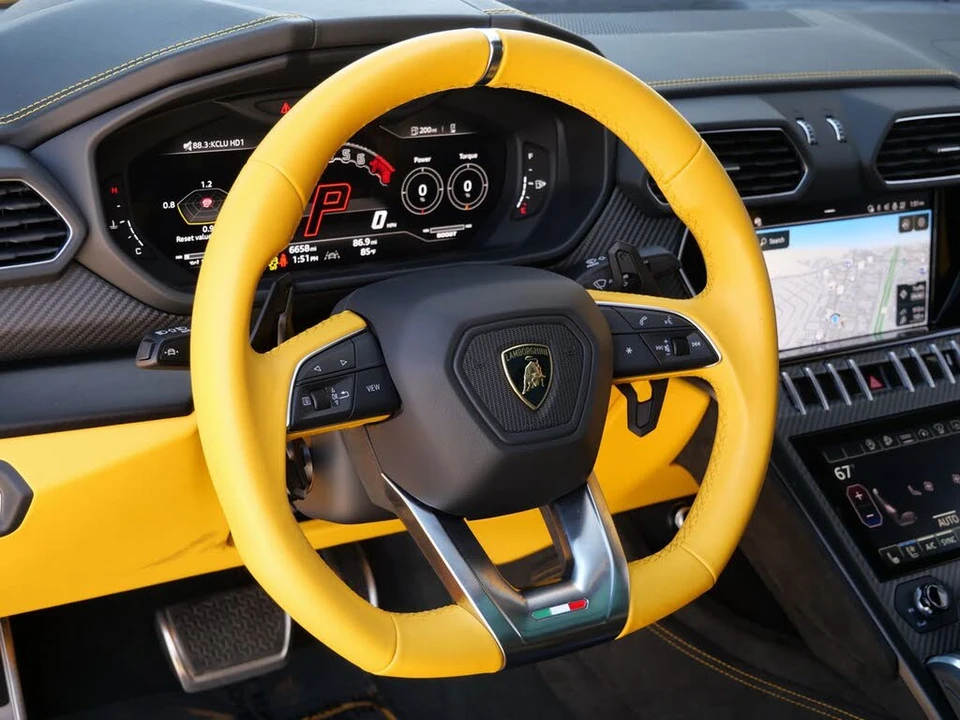 2024 Lamborghini Urus S - Image 15 of 28