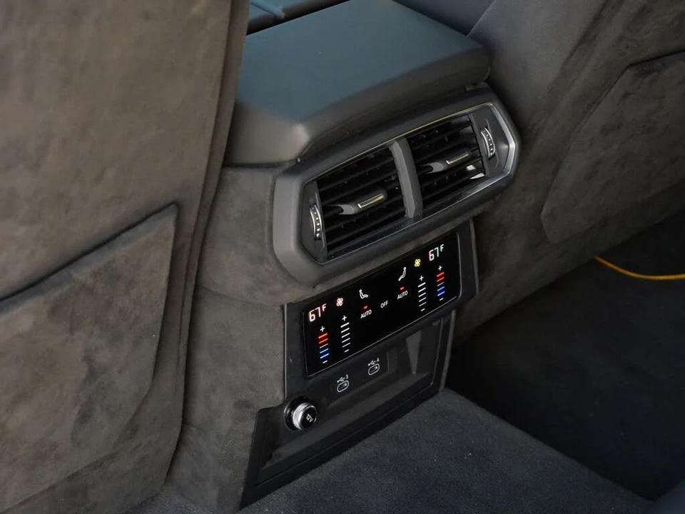 2024 Lamborghini Urus S - Image 22 of 28