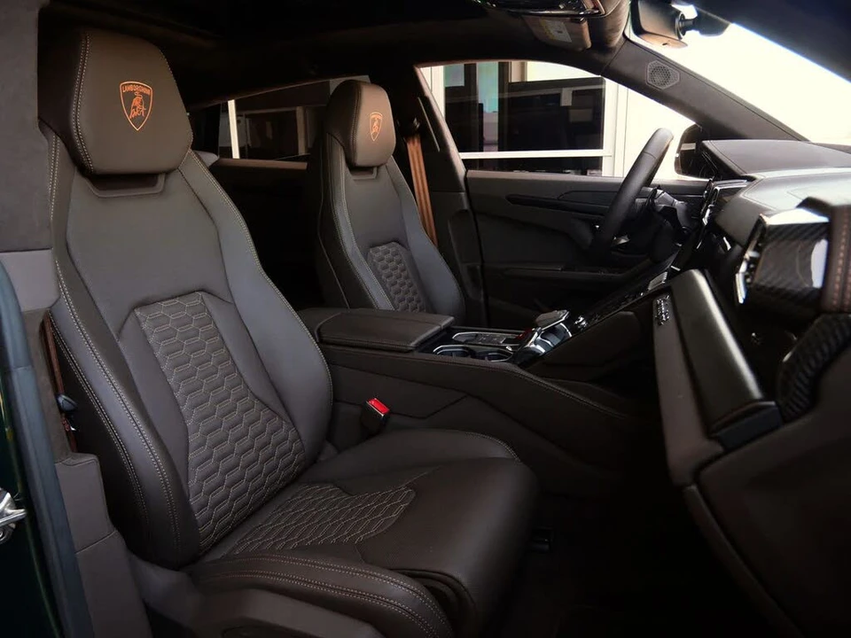 2024 Lamborghini Urus S - Image 8 of 27