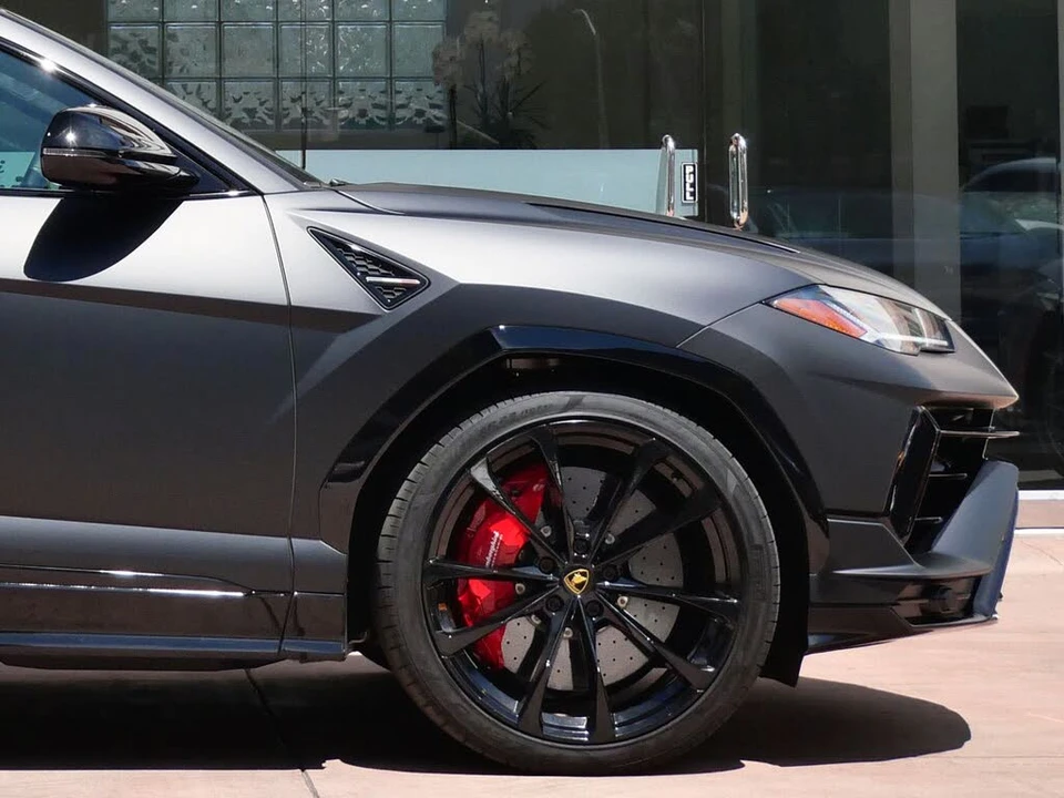 2024 Lamborghini Urus S - Image 9 of 26