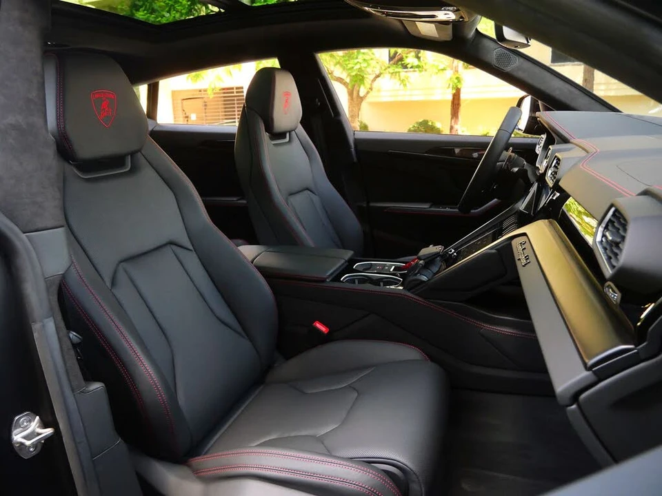 2024 Lamborghini Urus S - Image 8 of 26