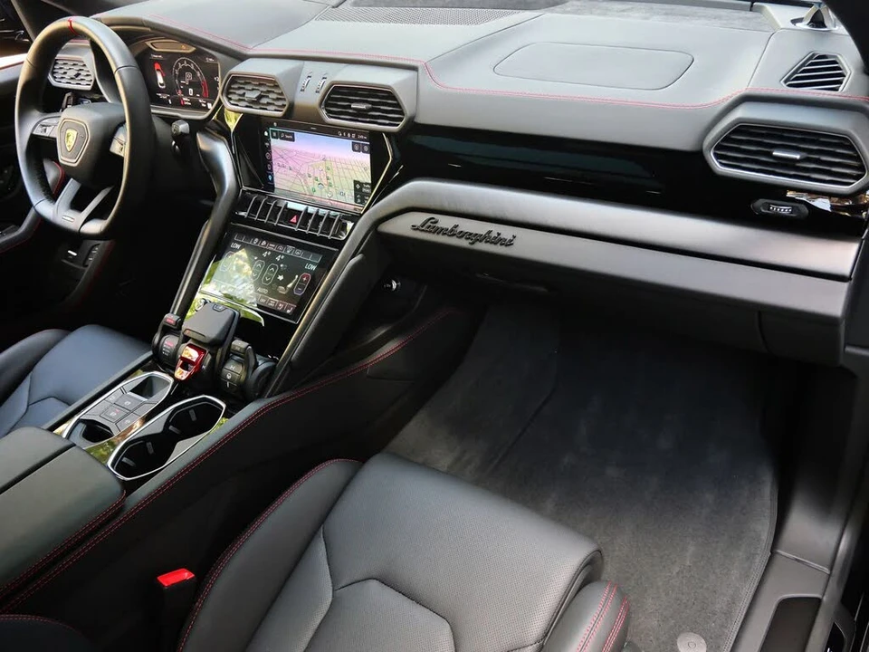 2024 Lamborghini Urus S - Image 23 of 26