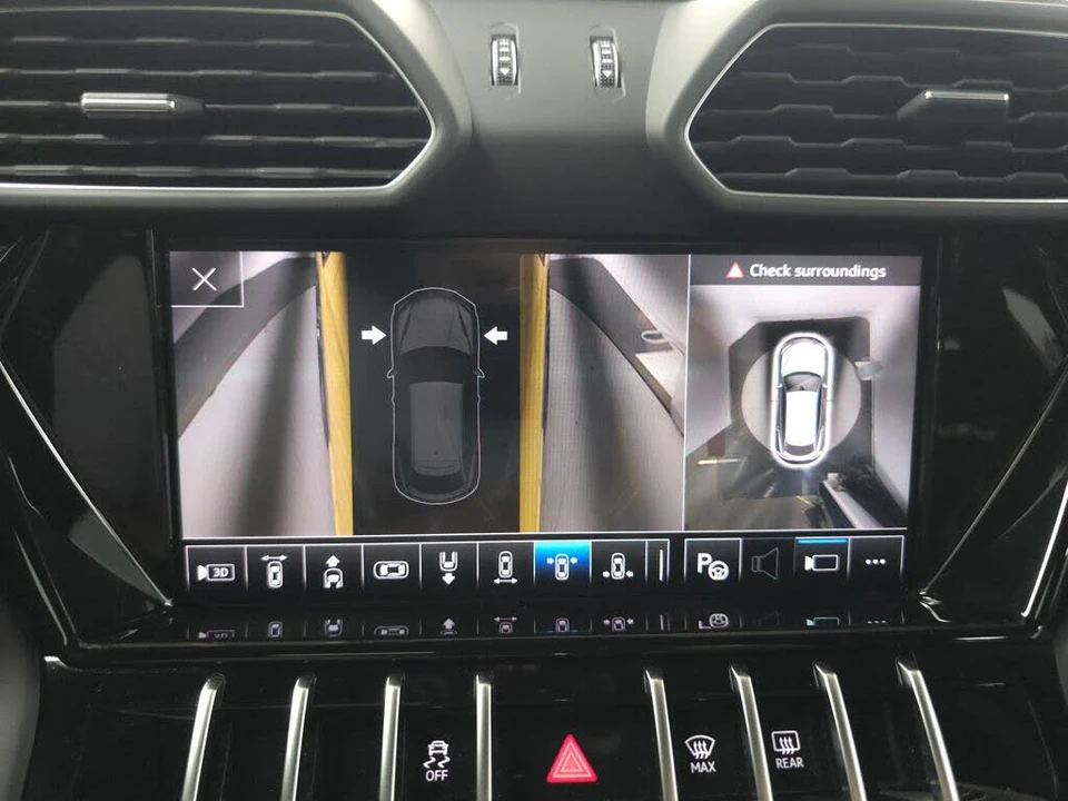 2024 Lamborghini Urus S - Image 28 of 31