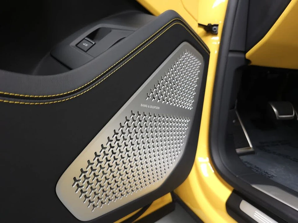 2024 Lamborghini Urus S - Image 7 of 31