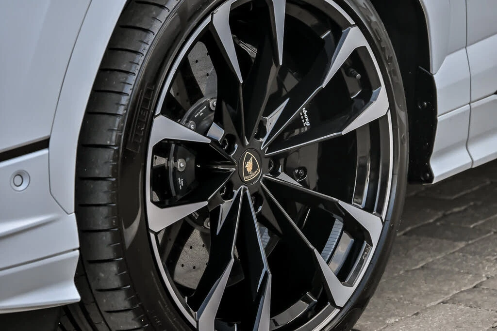 2024 Lamborghini Urus S - Image 9 of 31