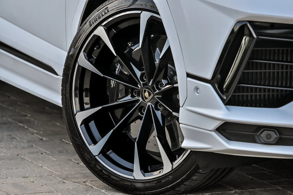 2024 Lamborghini Urus S - Image 3 of 31
