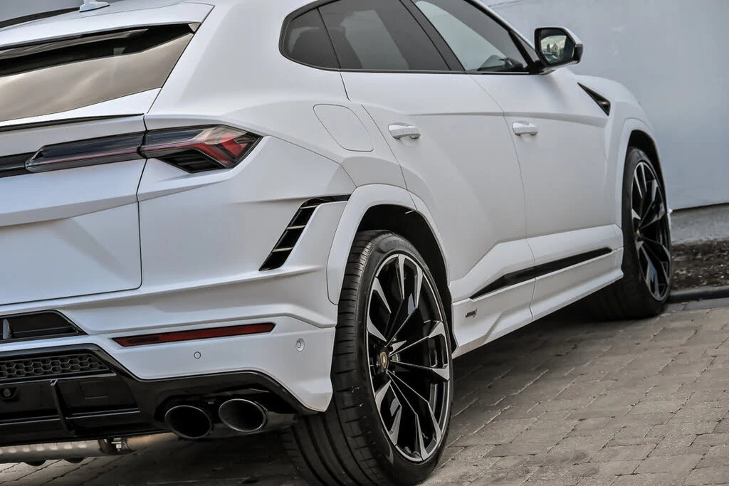 2024 Lamborghini Urus S - Image 17 of 31