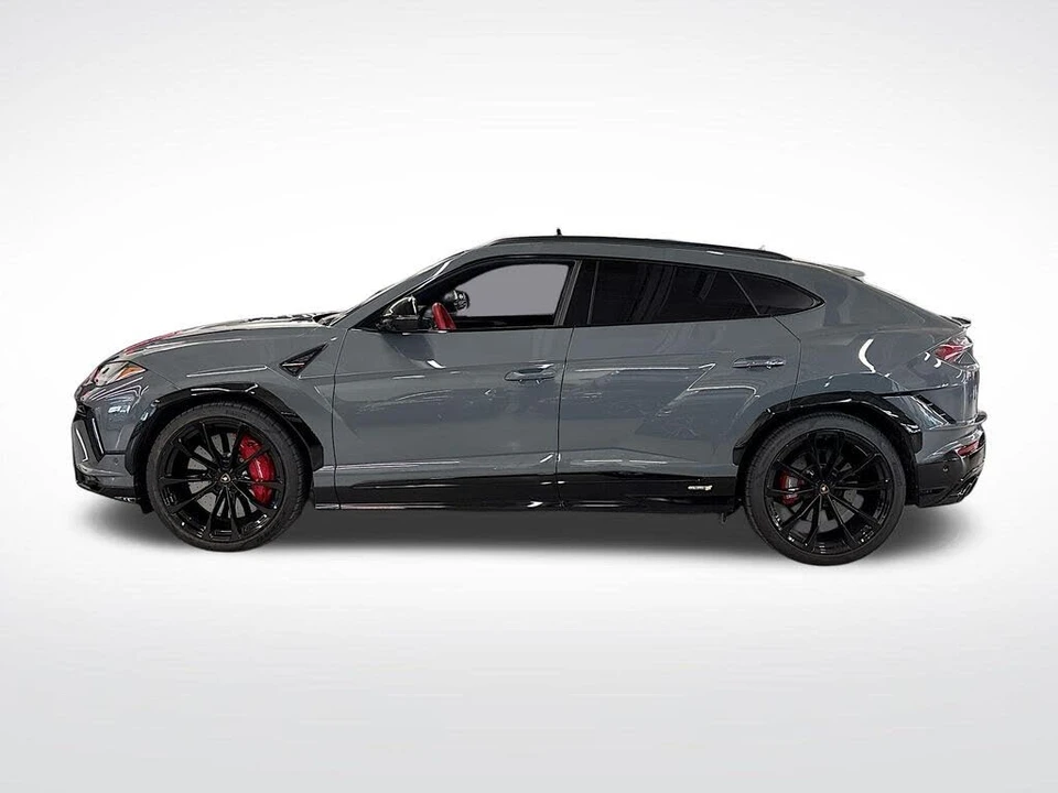 2024 Lamborghini Urus S - Image 2 of 31