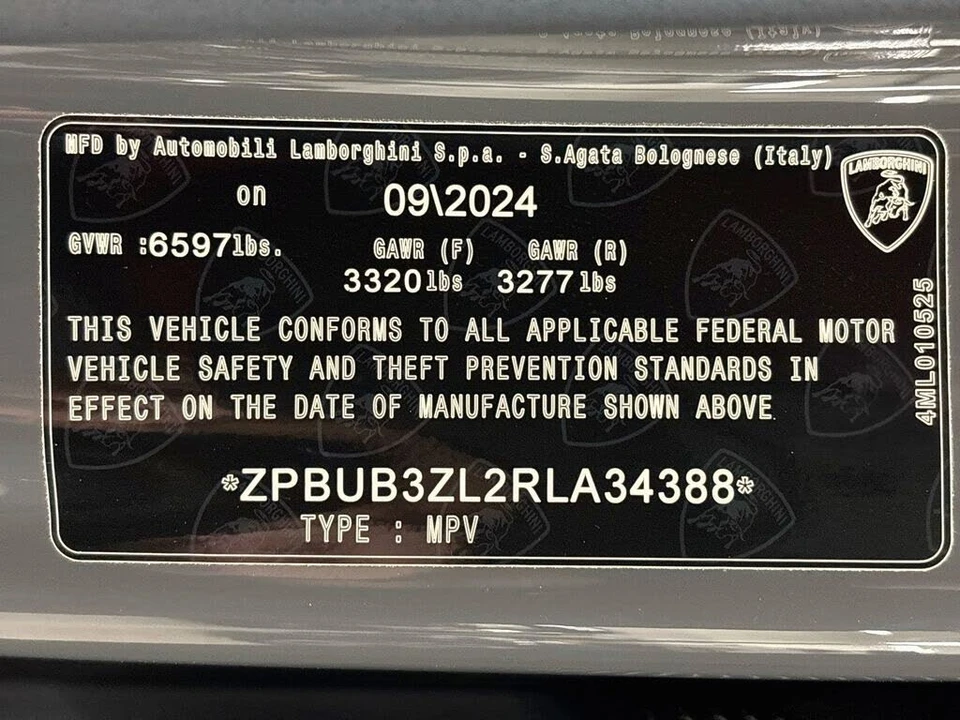 2024 Lamborghini Urus S - Image 31 of 31