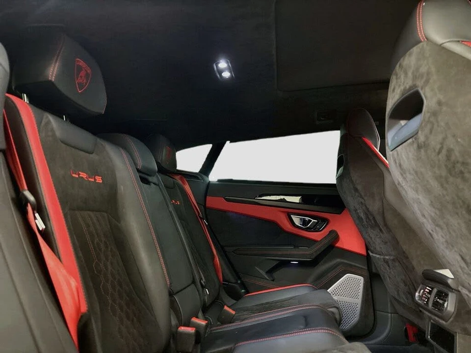 2024 Lamborghini Urus S - Image 16 of 31