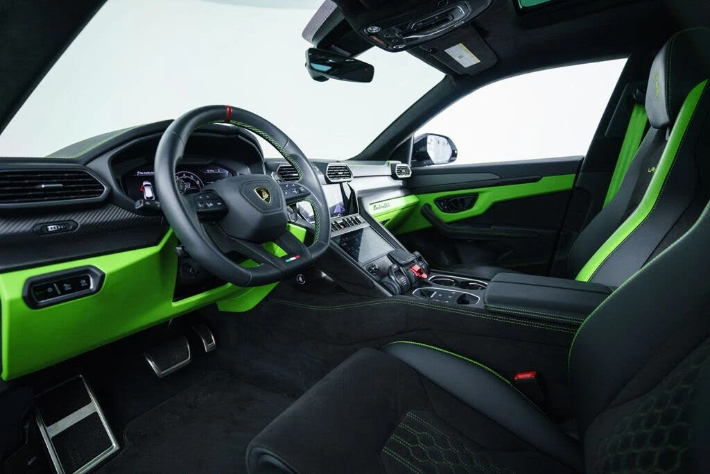 2024 Lamborghini Urus S - Image 4 of 6