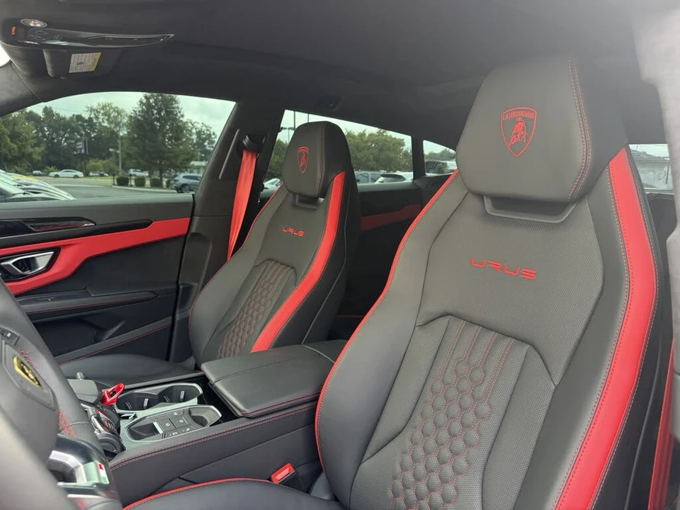 2024 Lamborghini Urus S - Image 3 of 4