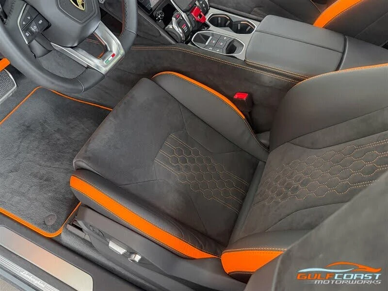 2024 Lamborghini Urus S - Image 23 of 31