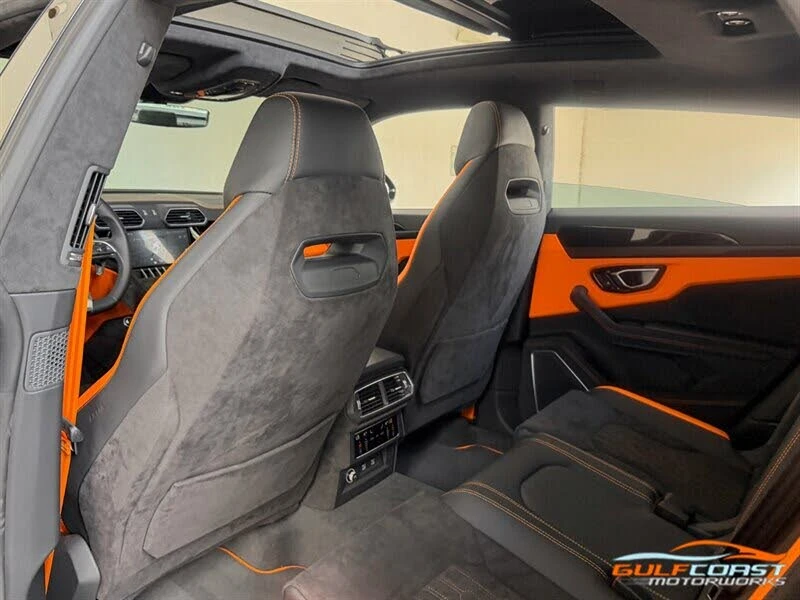 2024 Lamborghini Urus S - Image 25 of 31