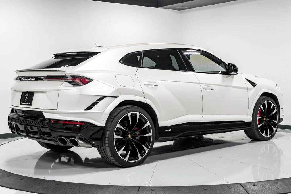 2024 Lamborghini Urus S - Image 3 of 31