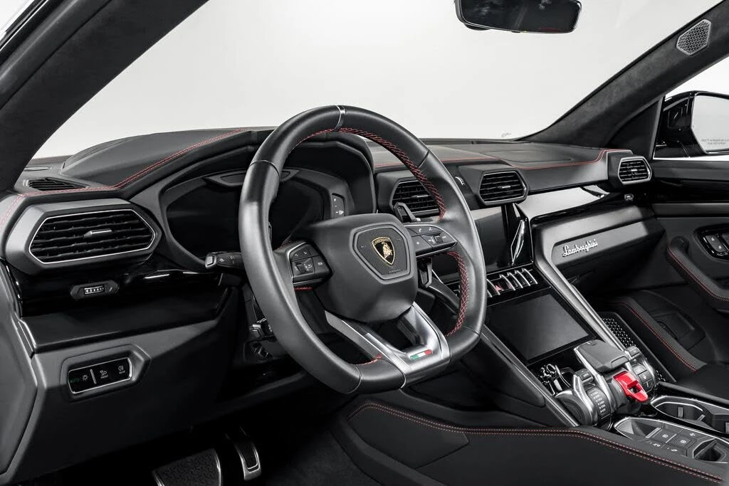 2024 Lamborghini Urus S - Image 13 of 31