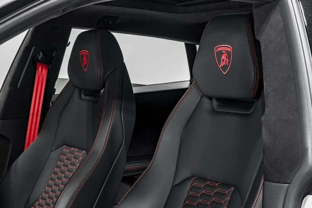 2024 Lamborghini Urus S - Image 19 of 31