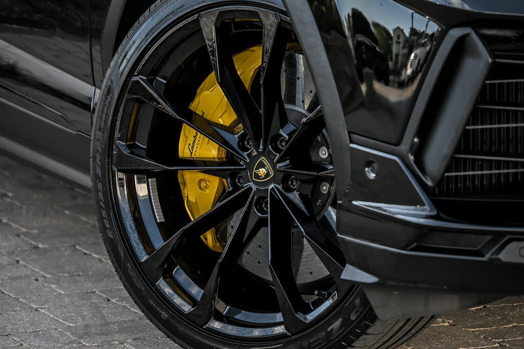 2024 Lamborghini Urus S - Image 3 of 31