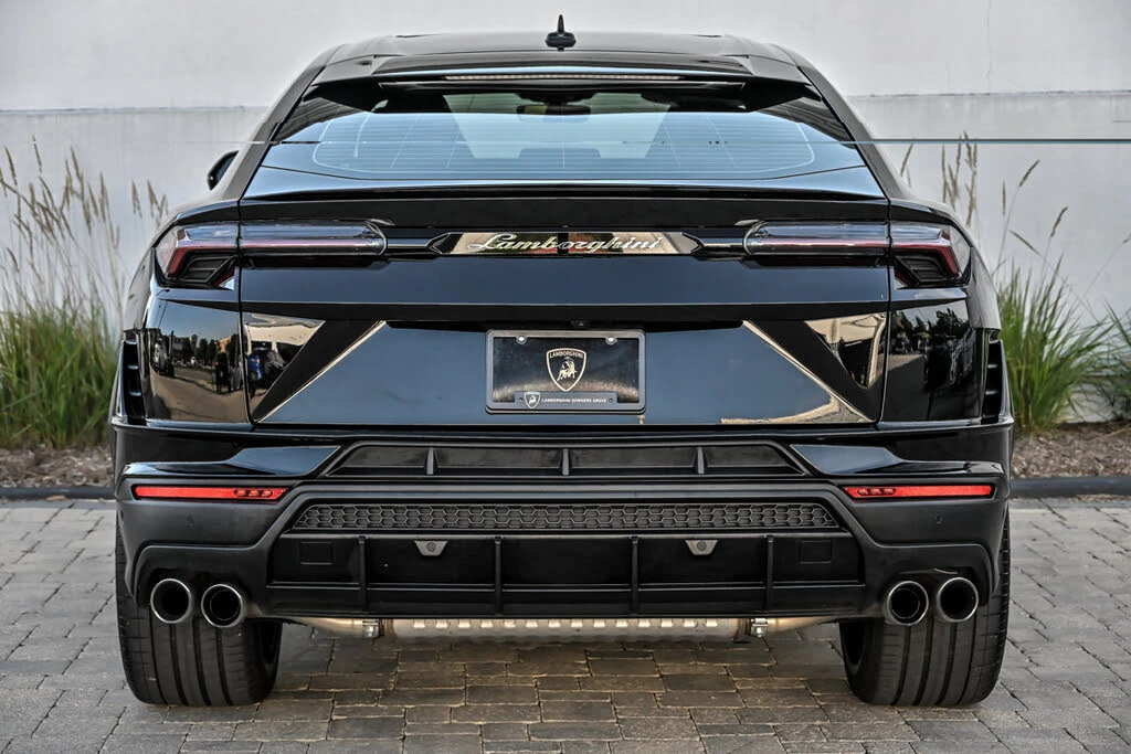 2024 Lamborghini Urus S - Image 12 of 31