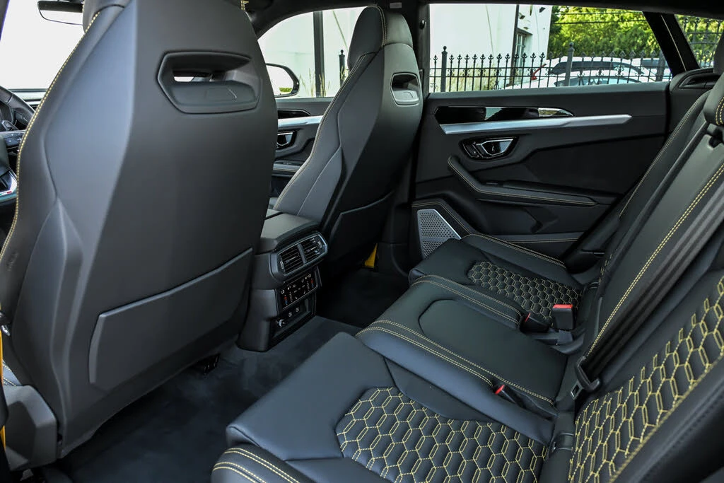 2024 Lamborghini Urus S - Image 23 of 31